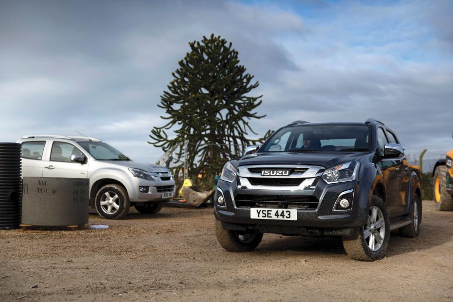  Isuzu D-Max Double Cab 2017 года  (UK) (фото 6 из 33)